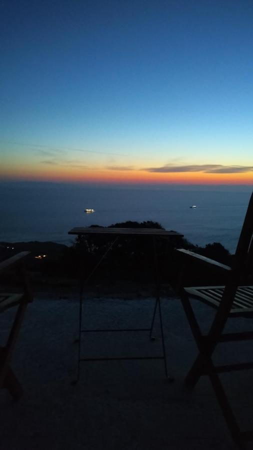Aegean Deep Blue Andros Ano Aprovato Apartment Екстериор снимка